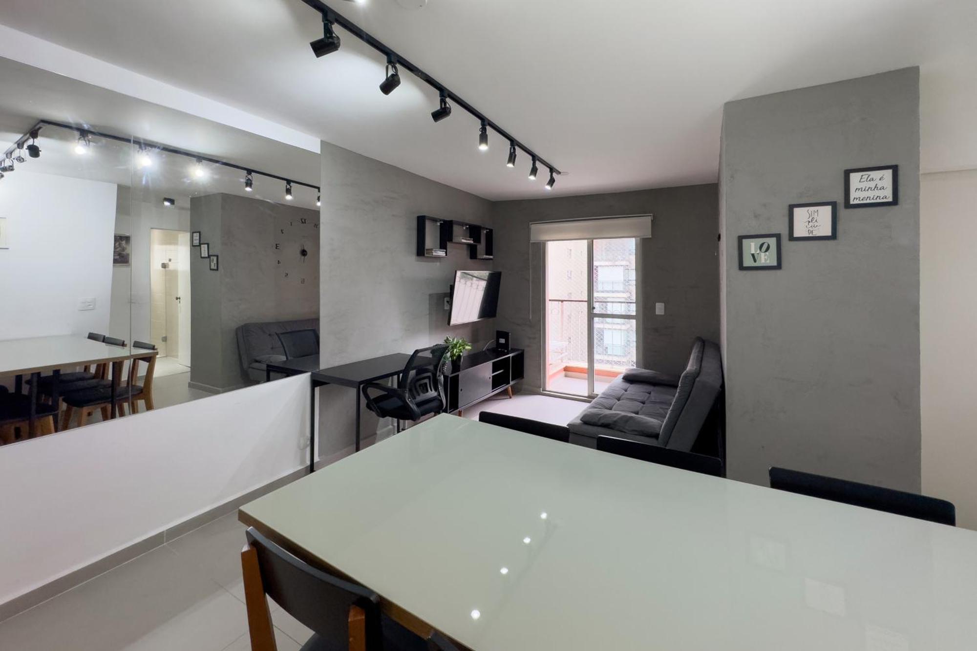 Apto 2dorm Reformado Ao Lado Ao Lado Do Allianz Pe0061 Apartamento