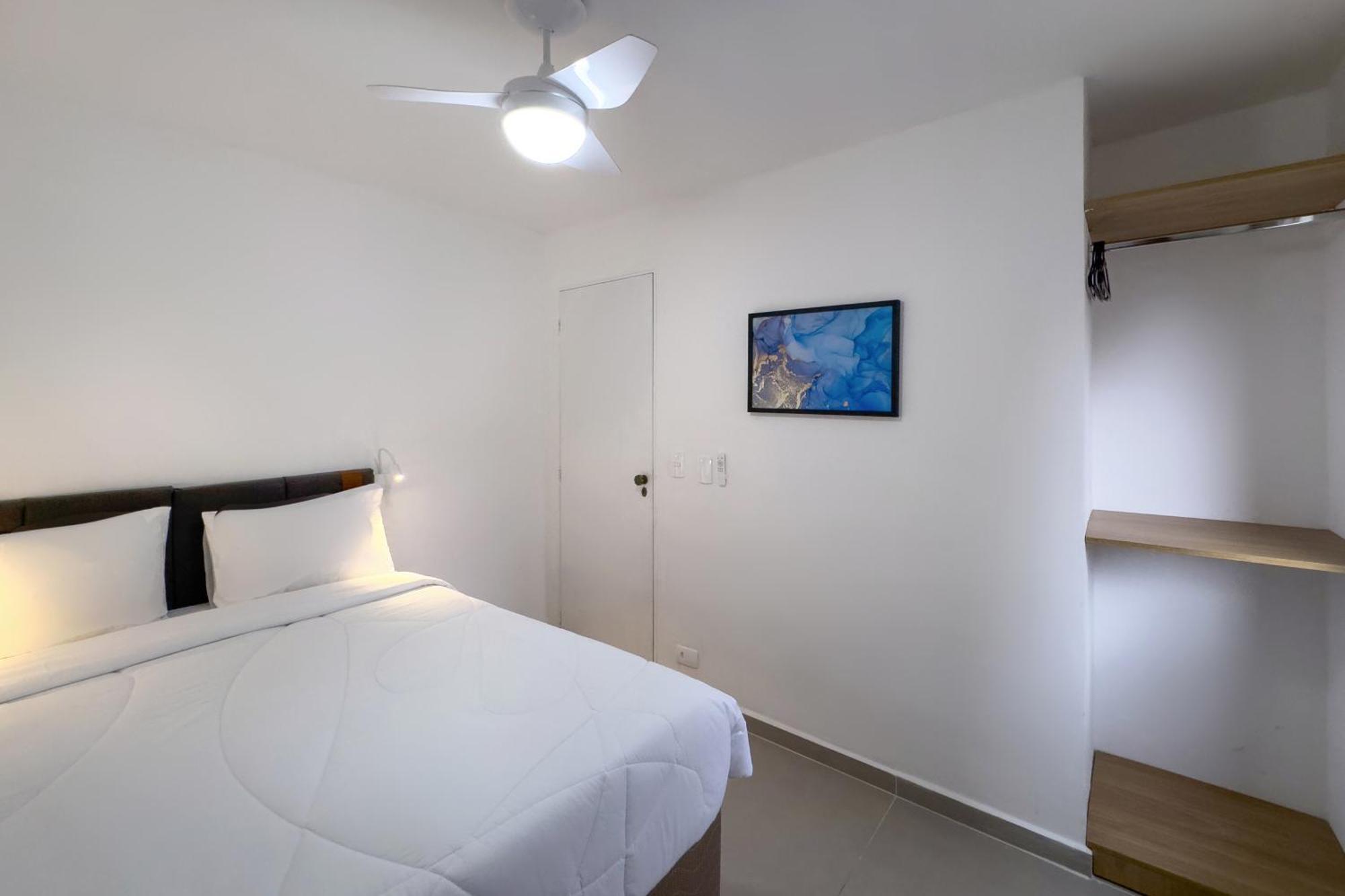 Apto 2dorm Reformado Ao Lado Ao Lado Do Allianz Pe0061
